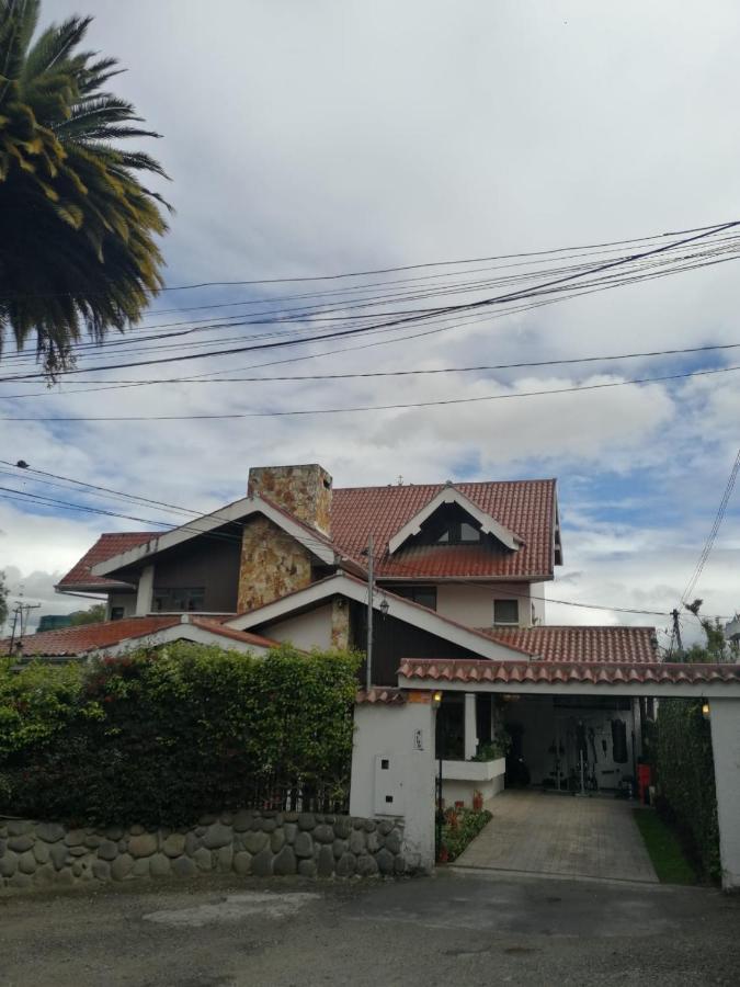 Casatodosantos Acomodação com café da manhã Cuenca Exterior foto